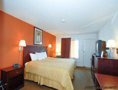 Super 8 Defuniak Springs Motel Exterior photo